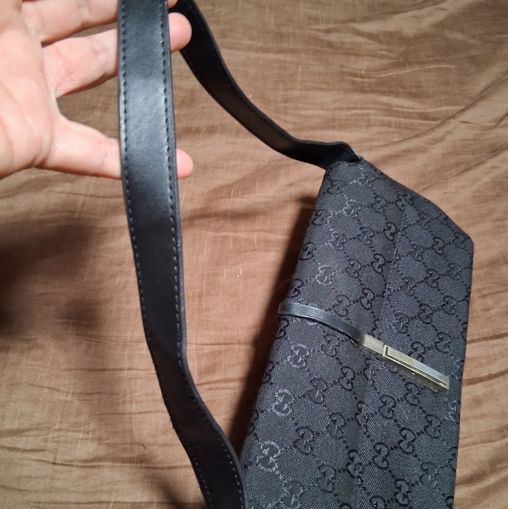GUCCI VINTAGE BLACK JACKIE GG JACQUARD SHOULDER BAG SILVER  LOCKING HARDWARE - Picture 3 of 9